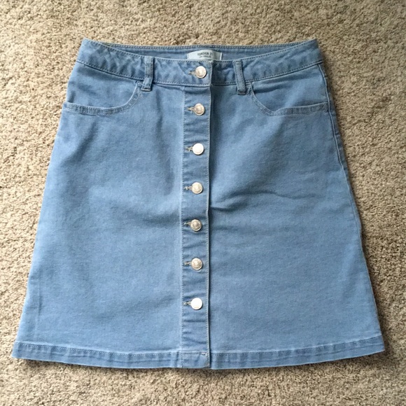 Forever 21 Dresses & Skirts - NWOT Forever 21 Button Front Denim Skirt